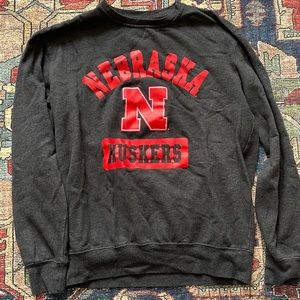 Gray Nebraska huskers crewneck.
